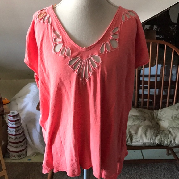 Free People Tops - Pierced free people tee shirt